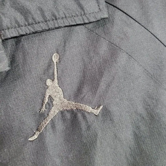 Nike Boys Jacket‎ XL Black Air Jordan Coaches Basketball Logo Long Sleeve - Picture 4 of 10